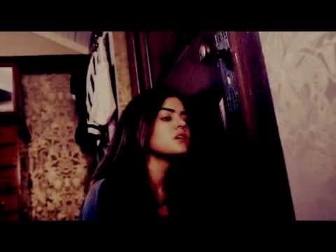 pretty little liars.bones