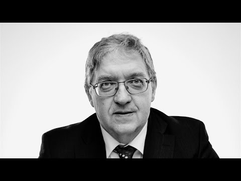 ŽORŽS SIKSNA. Par savu dzīvi, mūzikas treniņu, himnu, naudu un politiku, Paulu, sieviešu mīlestību.