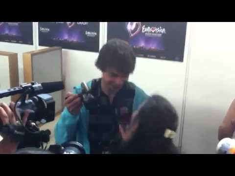 EUROVISION 2011_ ALEXANDER RYBAK AT THE PRESS CENTER_.