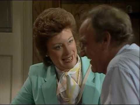 Home to Roost S03E01 Human Interest