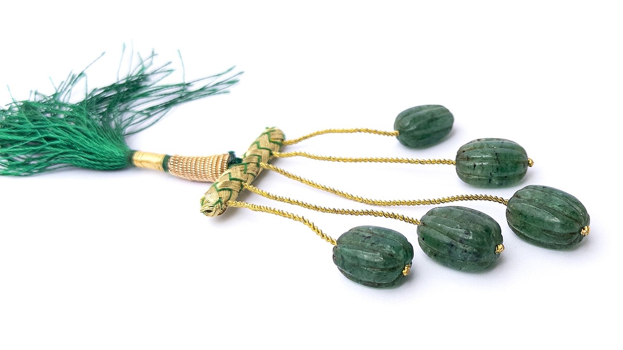 Emerald | Carved Oval | 18.5-19mm X 12.7-13.5mm Bead Size | 5 Pieces | 123 Carats video