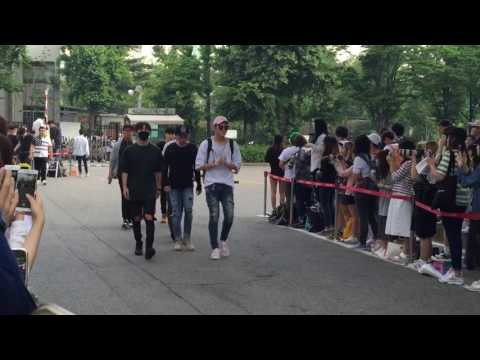 [HD Fancam] 160603 Music Bank B.I.G 비아이지 뮤직뱅크 출근길 직캠