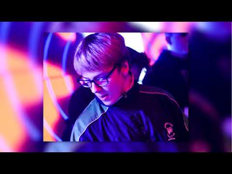 YOUNG DANIEL - SKŁAD