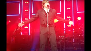 Trans-Siberian Orchestra&#39;s Rob Evan Sings &quot;An Angel Returned&quot; Live