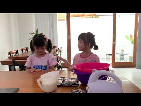 SERUUU BANGET!!!! BIKIN ICE CREAM HANYA 10 menit!!!