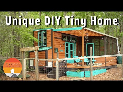 Proof DIY tiny homes are the best! Impressive Custom Tiny House TOUR