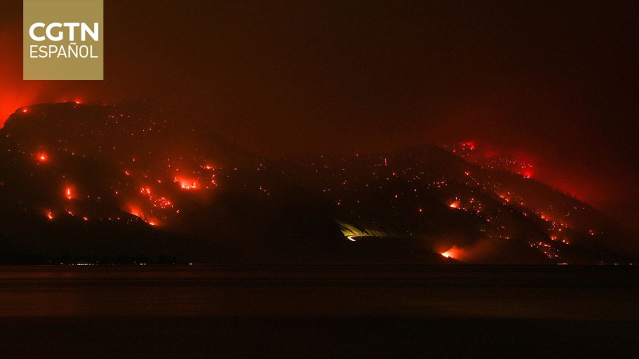 Columbia Británica declara el estado de emergencia y evacúa a más de 20.000 residentes