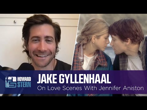 Jake Gyllenhaal says filming sex scenes with Jennifer Aniston was ‘torture’