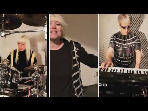 THE SPINS - Sunday Morning: Radio Version(Official Video)