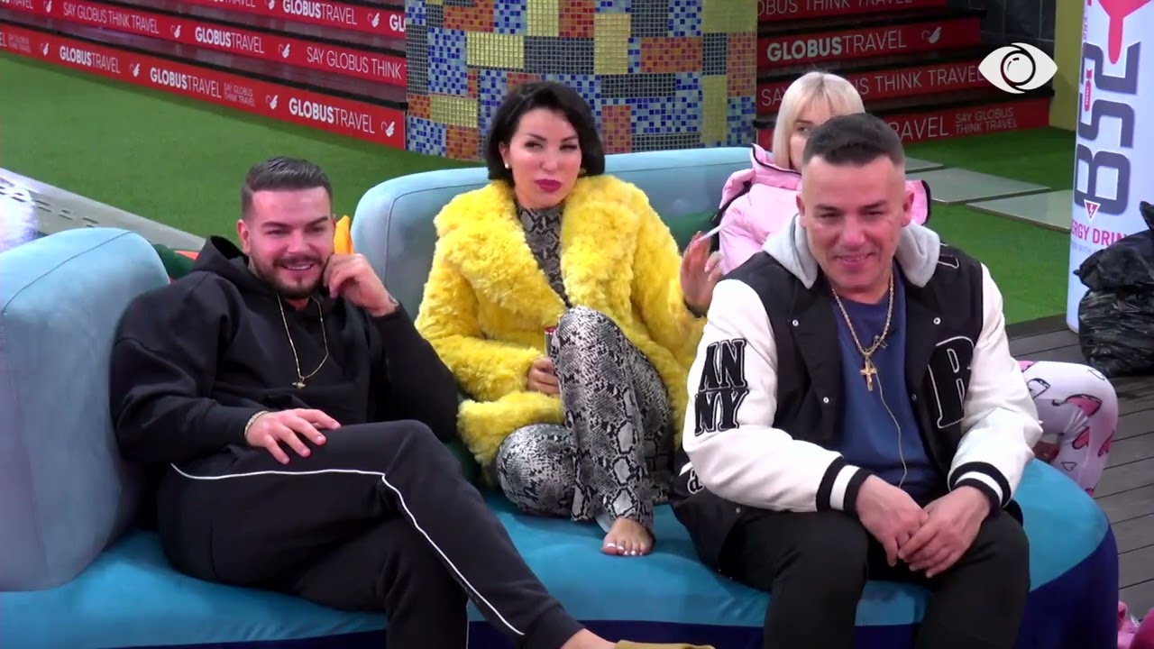 Albi “rekruton” Julin: Të bëjmë një kërcim me robdeshampër se…