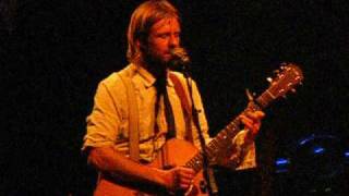 Jon Foreman (Fiction Family)- Behind Your Eyes 01-29-09 (with banter)