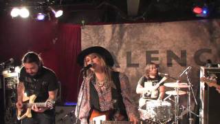 Juliet Simms Black Ink Revenge to Parker Transition (Grog Shop 2010)