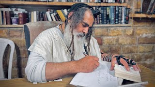 הרב שלום סבג✨באתי לתשובה שיהיה לי טוב והחיים שלי רק שבירות מתי זה יגמר? ט,טבת ה׳תשפ״ו דן בן יעקב 🇮🇱  (הרב שלום סבג) - התמונה מוצגת ישירות מתוך אתר האינטרנט יוטיוב. זכויות היוצרים בתמונה שייכות ליוצרה. קישור קרדיט למקור התוכן נמצא בתוך דף הסרטון