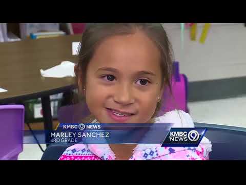 Kansas City soldier surprises family at school