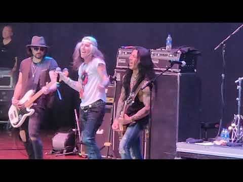 Steven Adler - "Mr. Brownstone / Patience/ Good to Be Bad" (5/7/23) M3 Rock Festival