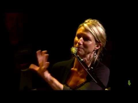 eTown Exclusive - On-stage Interview with Martha Scanlan