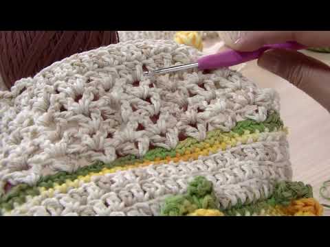 Almofada crochê rosas amarelas por Cristina Luriko - 25/08/2017 - Mulher.com - P2/2