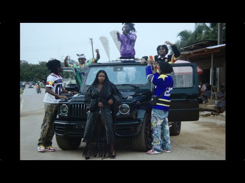 Amaarae -  FREE THE YOUTH (Official Music Video)