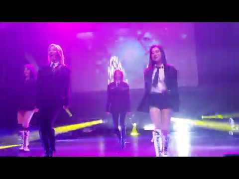 Dreamcatcher (드림캐쳐) - TT + Bad Boy - Live in Jersey City 191215 - 4k Fancam