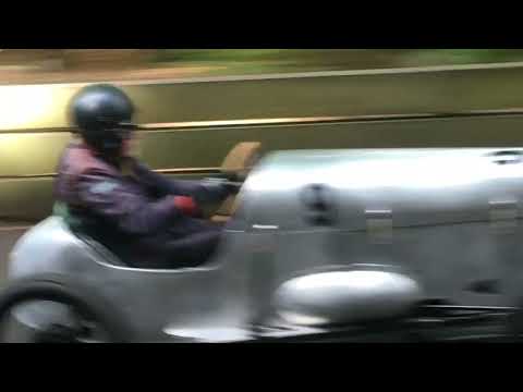 The Moose loose aboot the Hoose… Well, Bo’ness actually!