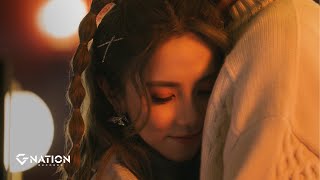 Download lagu G.E.M. -  Me & You | Revelación mp3