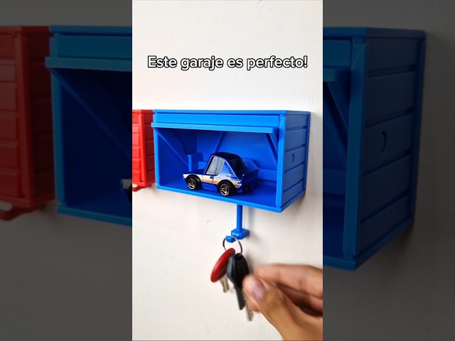 Vídeo relacionado con TRIXES Llavero de metal para coche, accesorios para tus llaves, perfecto para el día del padre, cumpleaños, Navidad para los fanáticos de las carreras, coches y Fórmula 1, llavero resistente