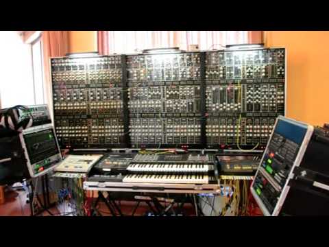 Happy Knobbing 2012 Modular Synthesizer Meeting, Fischbach, Germany - Music_ Moogulator