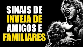8 SINAIS QUE “AMIGOS” E FAMILIARES TEM INVEJA DE VOCÊ EM SEGREDO