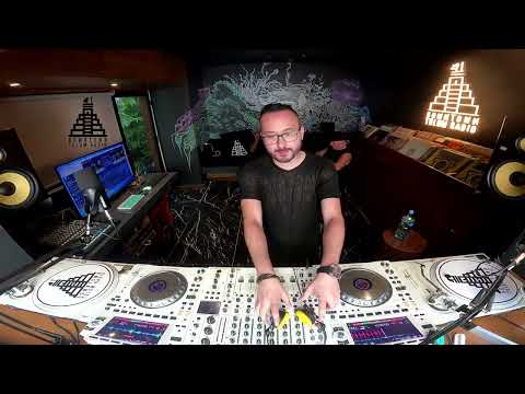 Andy Woldman @ Downtown Tulum Radio (The Guest Mix)