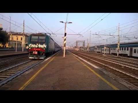 E464 516+8 MDVC, E464 243+8 piano ribassato - Milano Greco 02/12/2015