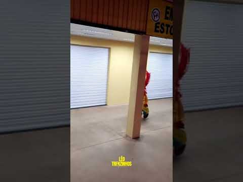 aí aí aí que mina perversa #fofao #carretadaalegria #dança #carretafuracão #carreta #fofão #shorts