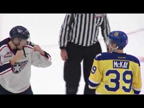 Dominic Schmiemann vs Riley McKay