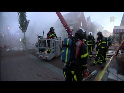 Brand in dierenwinkel Numansdorp