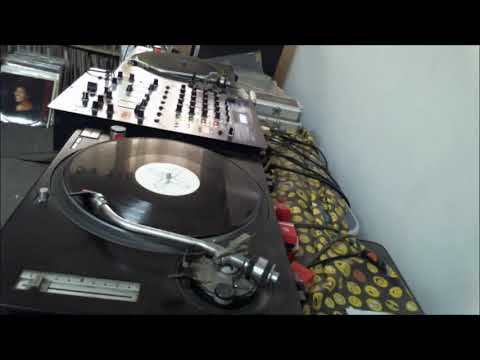 Techno 90  Sound Factory Espaço Nation