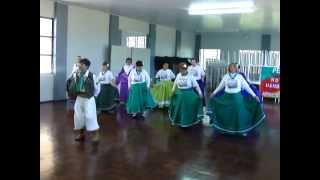 preview picture of video 'Atividades com Danças Gauchas Donas de Casa - Mulheres do Lar chote carreirinho Prof. Jorge Machado'