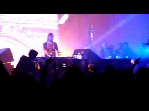 Au mois de Mai, fais ce qu'il te plait - Part 2 (Nuits sonores 2012).wmv
