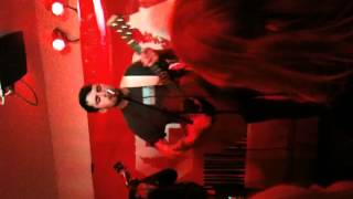 Lower Than Atlantis - Scared of the dark Acoustic LIVE FROM KERRANG