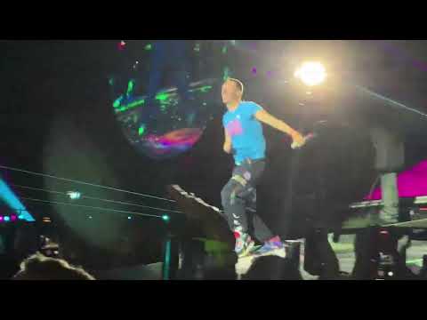 Something just like this - Coldplay - outro Martin Garrix's Breakaway - Live in Dublin