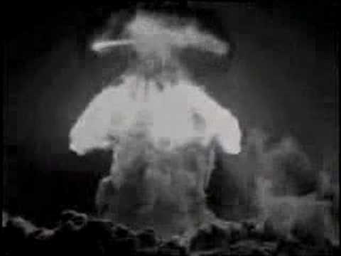 The Unscene - Nuclear War (feat ishle park)