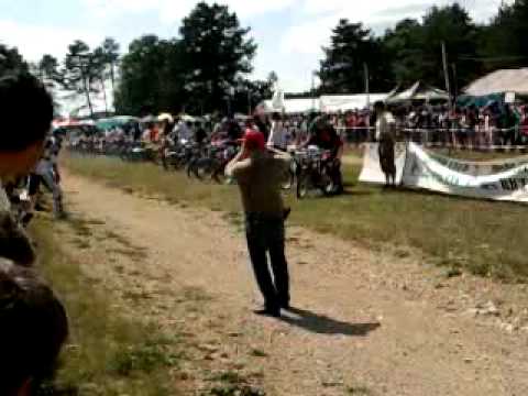 Les riceys:24 heures motos rétros départ 2011.