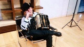 El Remmy Valenzuela   El Mochomo