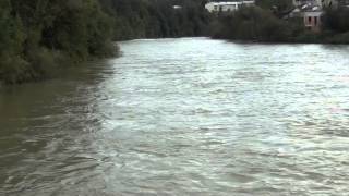 preview picture of video 'Narasla reka Krka 14.9.2014'