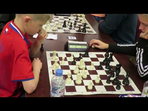 2017-10-19 FM Murzin V - Alekseeva Chigorin blitz.