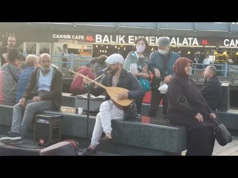 Turkish Street Singer on Baglama Saz Song Mihriban