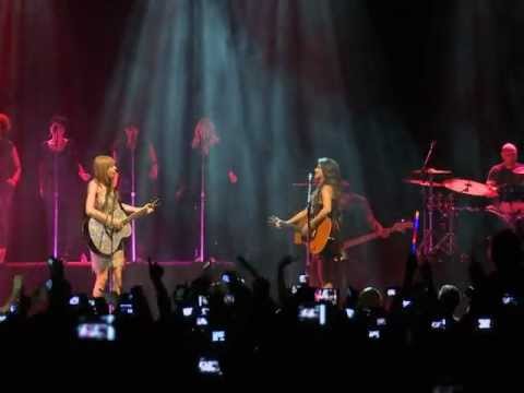 PMC | "Long Live" - Taylor Swift feat. Paula Fernandes - AO VIVO no Rio