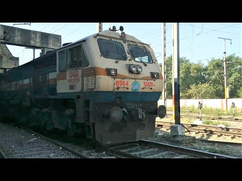 (13151) Sealdah Express (Kolkata - Jammu Tawi) With (PUNE) WDG4 Locomotive.!! Video