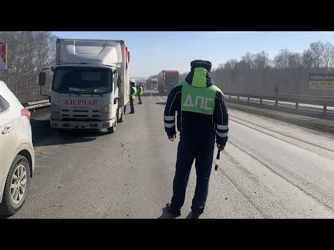 Автобус столкнулся с грузовиком. Четверо пострадавших