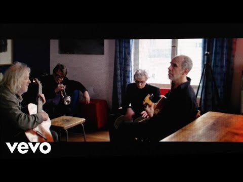 Wenn Der Wolf Schläft Müssen Alle Schafe Ruhen - Element Of Crime