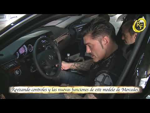 Ricardo Fort - con su nuevo Mercedes