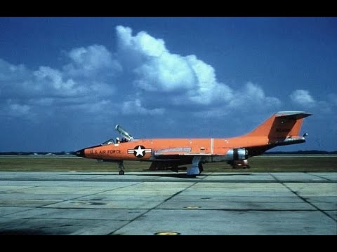 F 101 Voodoo   Early development